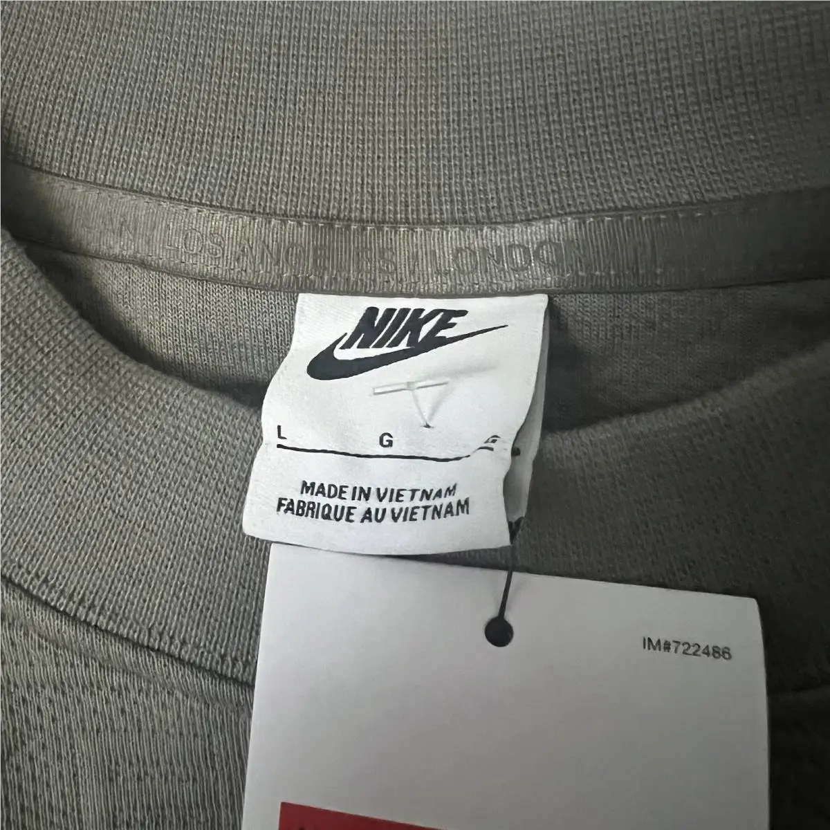 Nike clothing - FN2163-053 - FN2163-053 - Green 4