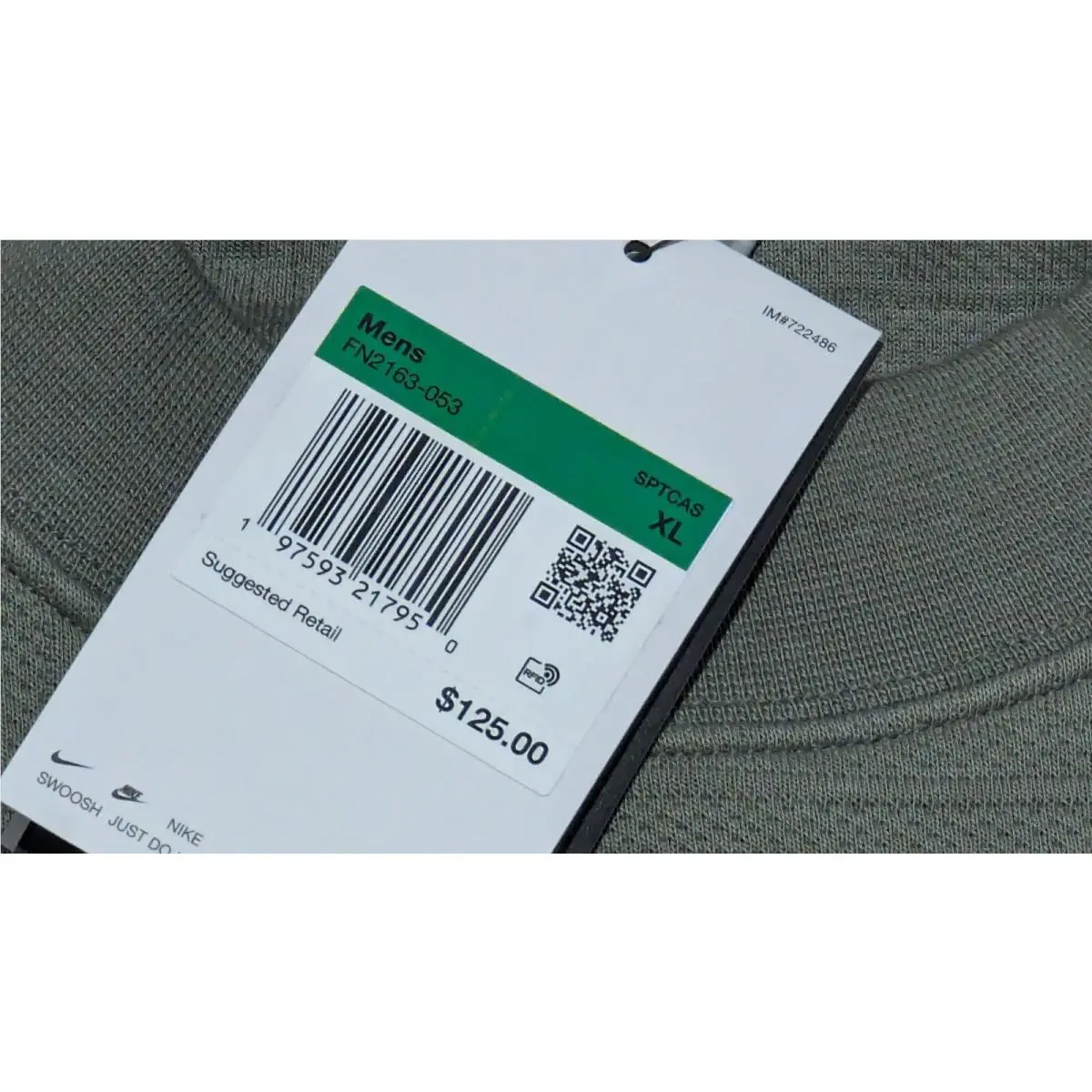 Nike clothing - FN2163-053 - FN2163-053 - Green 3