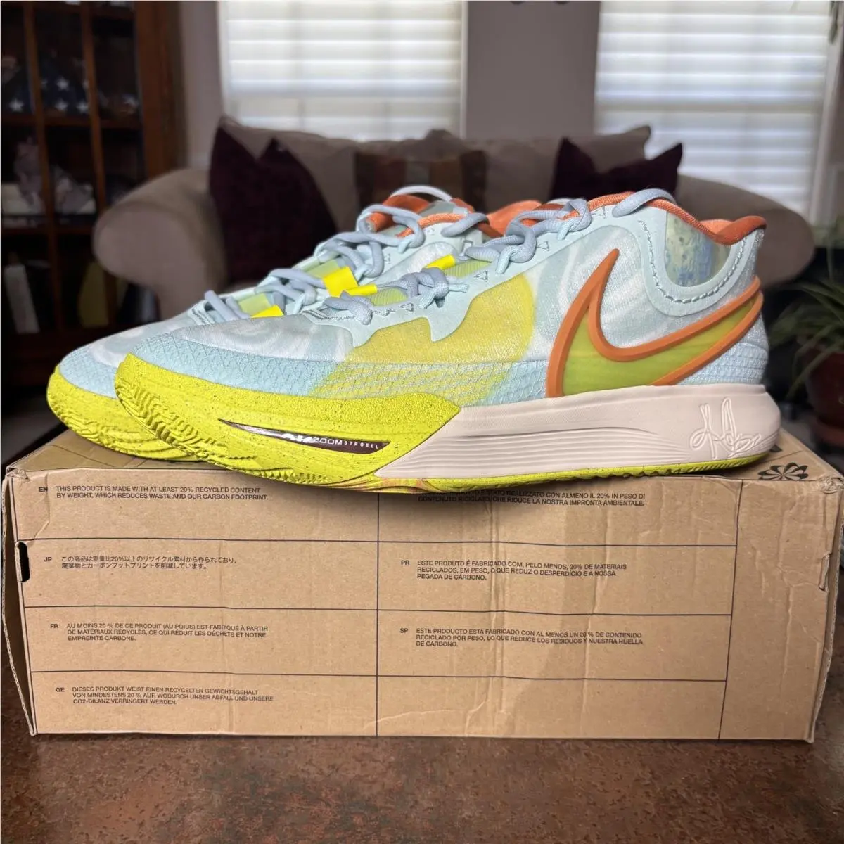Nike Kyrie 8 Basketball Shoes Mens Size 11.5 Multicolor Athletic Gym Sneaker