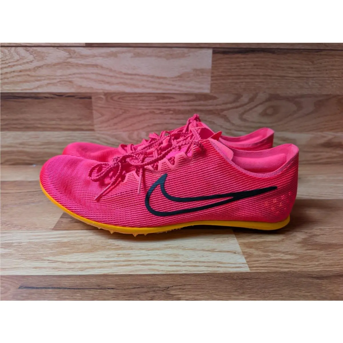 Nike Zoom Mamba 6 Low Men`s Size 10.5 Hyper Pink Orange Track Spikes DR2733-600