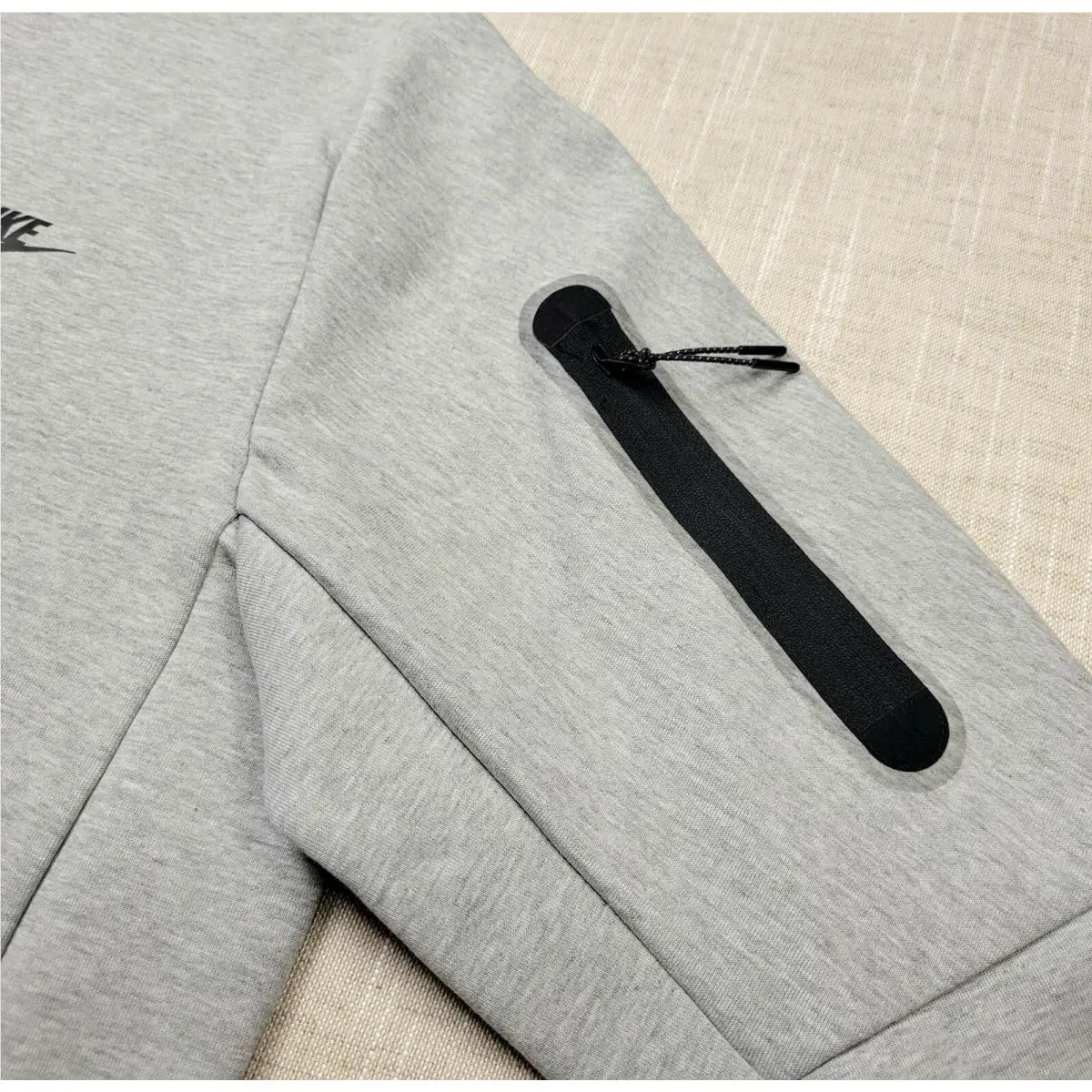 Nike clothing - CU4505-063 - CU4505-063 - Gray Black 3