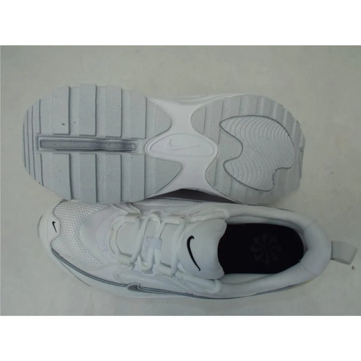 Nike shoes - Nike Air Max Bliss - Air Max Bliss - DH5128-101 - White 1