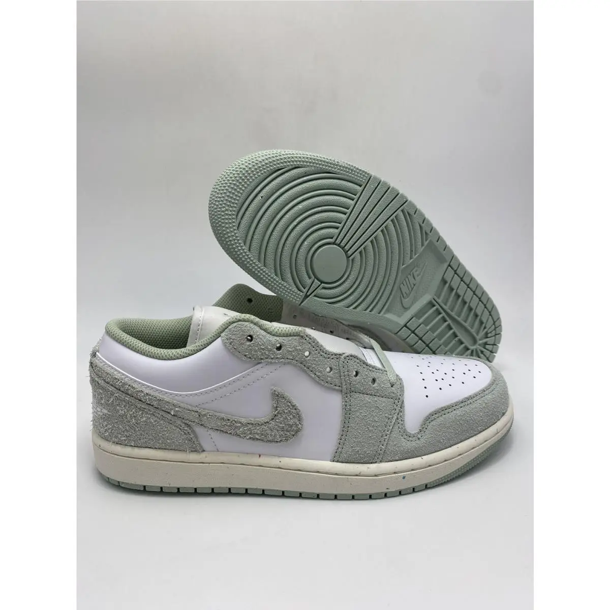 Nike Air Jordan 1 Low SE White Seafoam Sail Shoes FN5214 131 Men`s Size 12