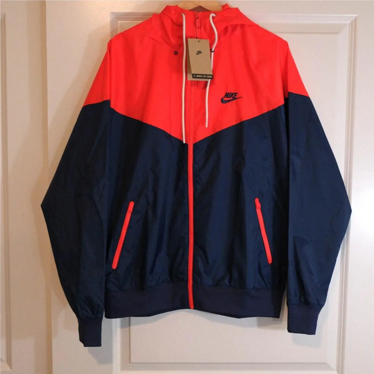 Nike Sportswear Windrunner Men`s Hooded Jacket DA0001-410 Size M