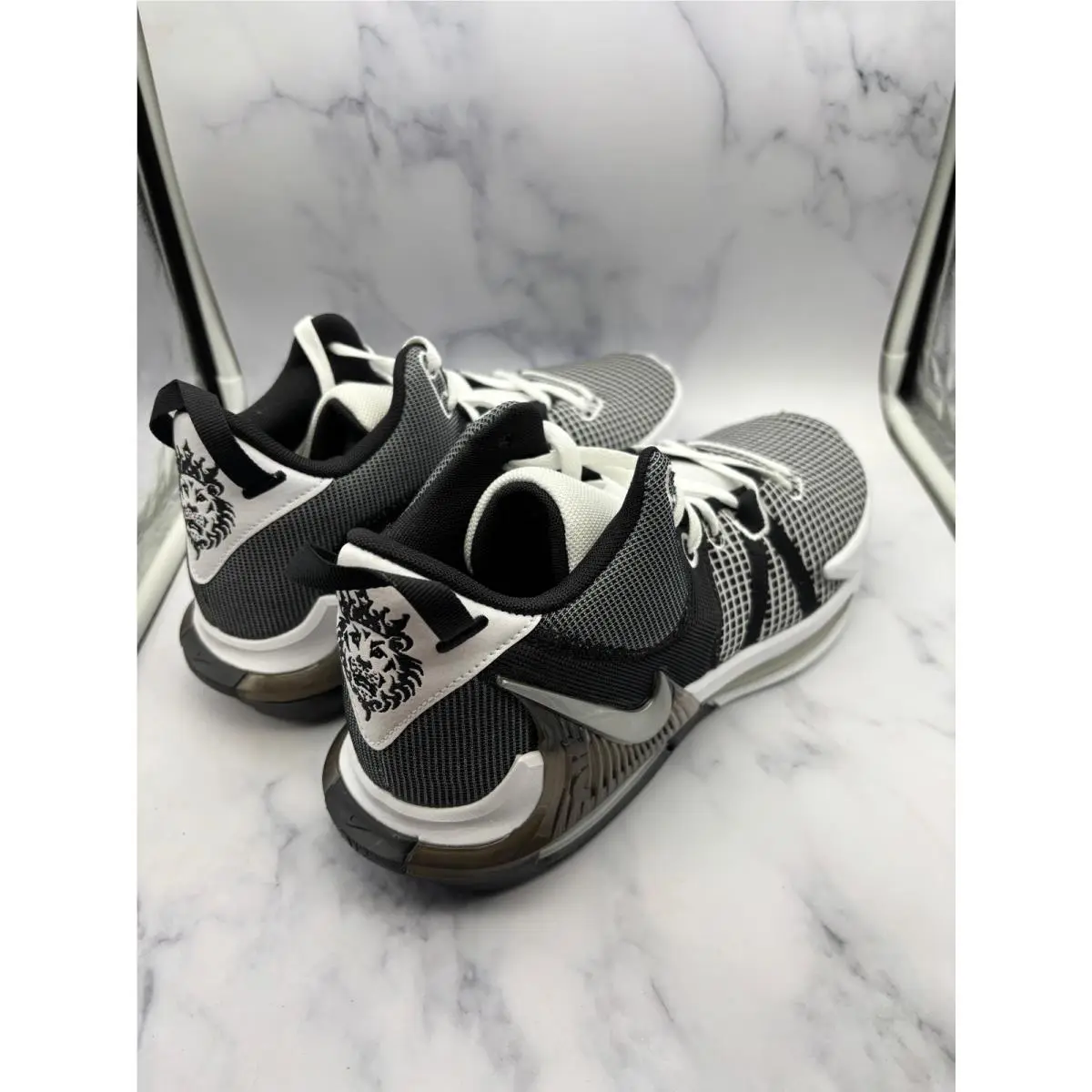 Nike shoes - Nike LeBron Witness - LeBron Witness - DM1123 100 - Multicolor, Manufacturer: White/Metallic Silver/Black (UPC: 196152175908) 1