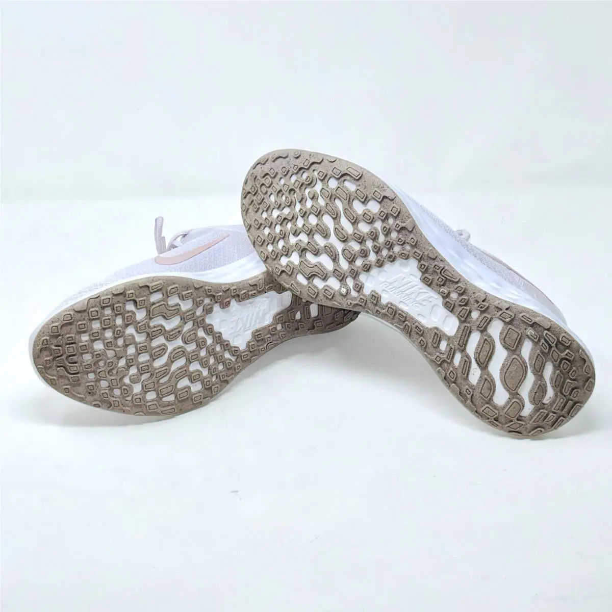 Nike shoes - Nike Revolution 6 - Revolution - DC3729500 - Light Violet/Champagne White (Pink) (UPC: 195242836880) 0