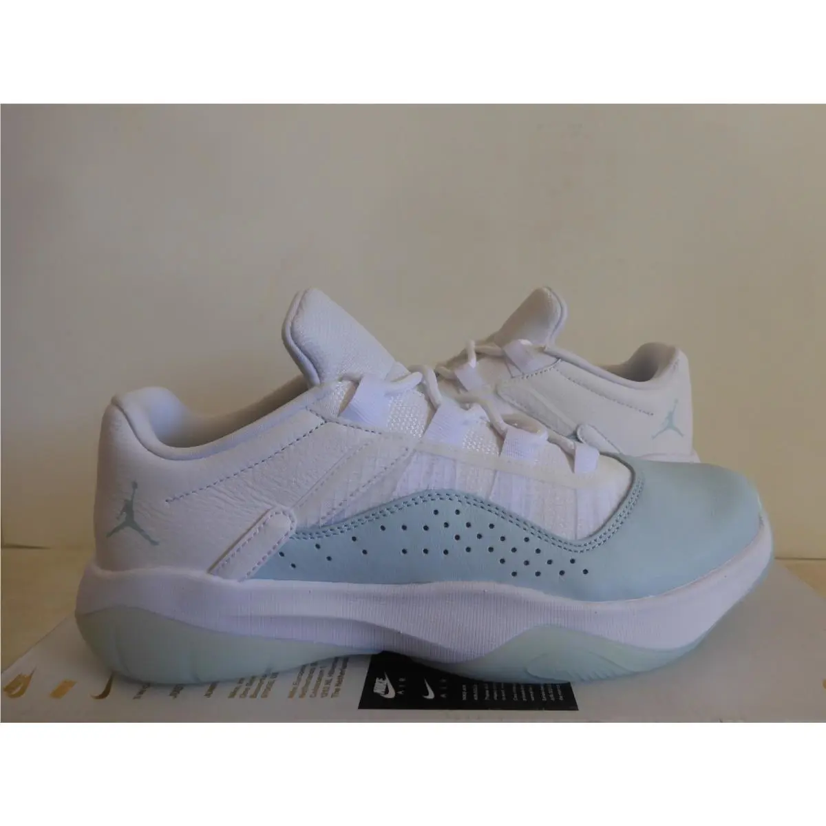 Nike shoes - Air Jordan 11 CMFT - Air CMFT - DV2629-100 - Multicolor 0