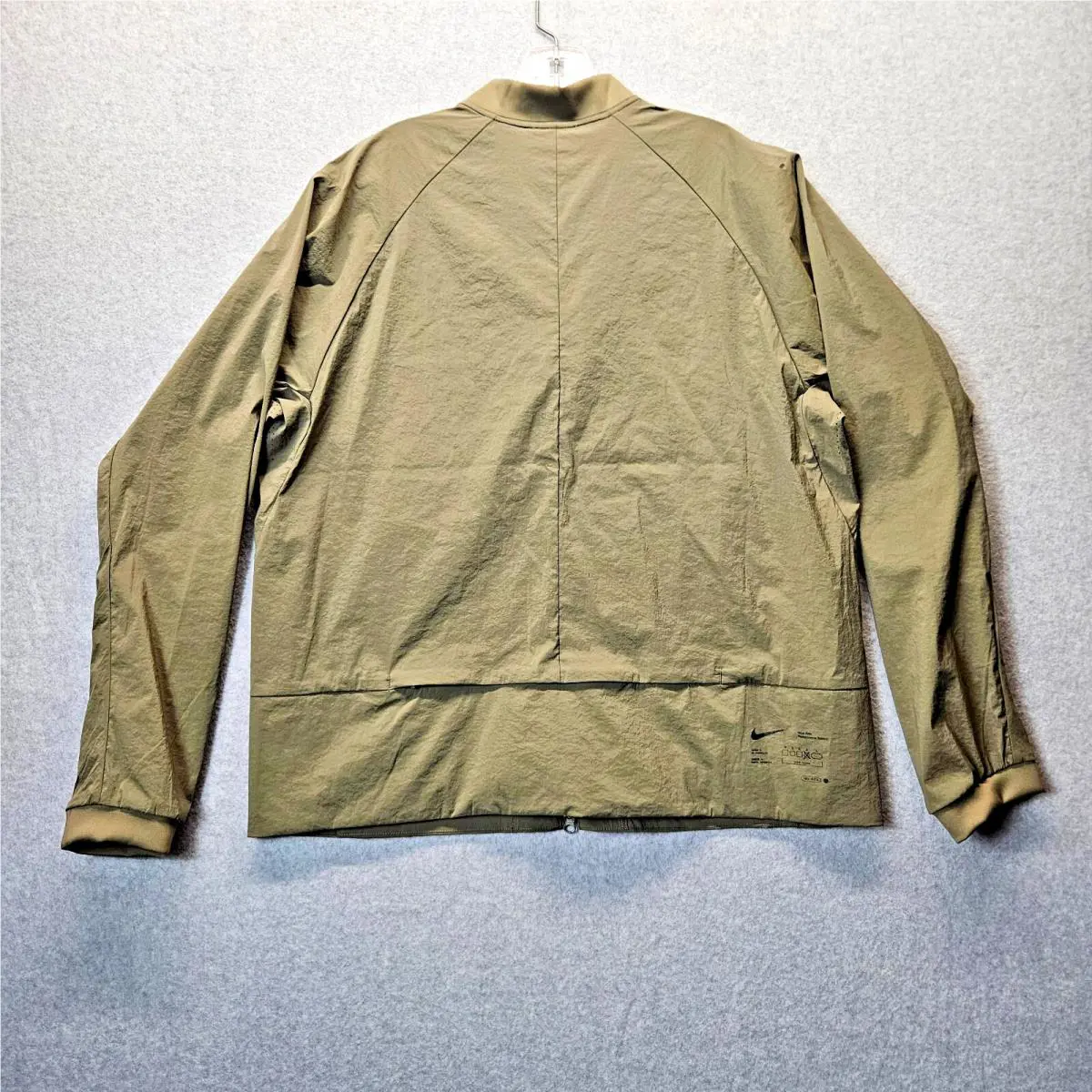 Nike clothing - Nike Storm-FIT ADV A.P.S. Men`s Versatile Jacket - FN3006010 - Green 0