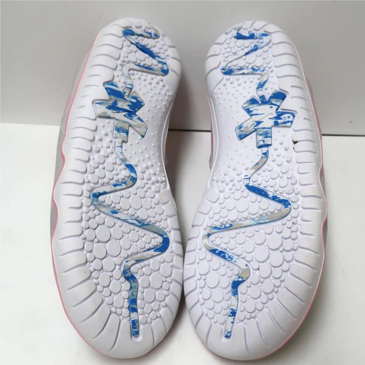 Nike shoes - Nike Zoom Pulse - Zoom Pulse - CT1629-002 - Vast Grey/Pink-Blue Hero University Gold (UPC: 00193655702228) 4