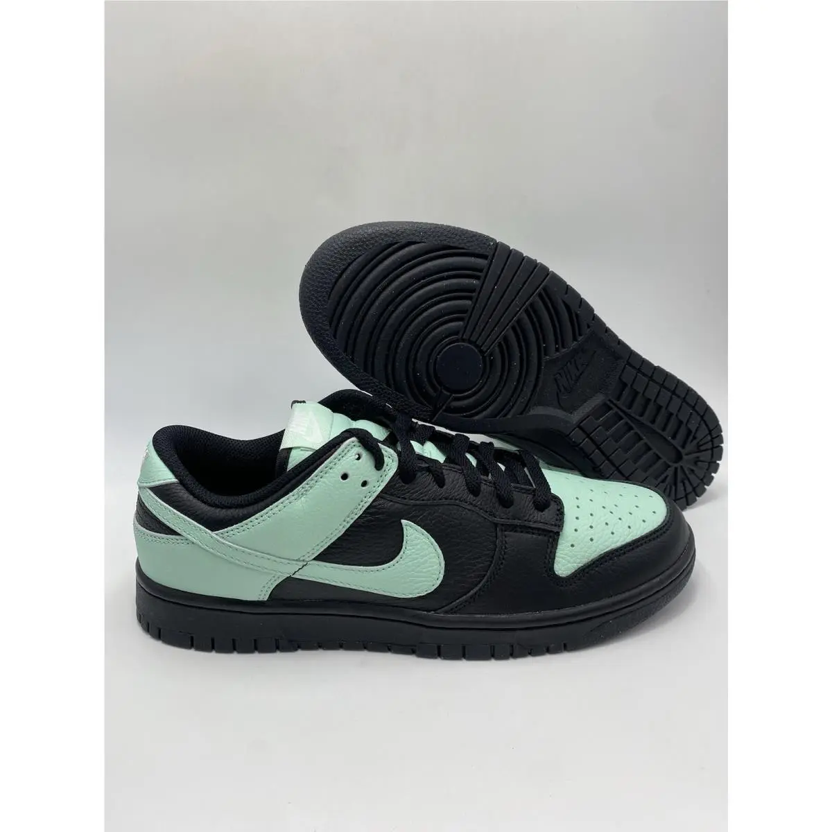 Nike iD Dunk Low Black Mint Shoes FN0569 900 Men`s Size 9