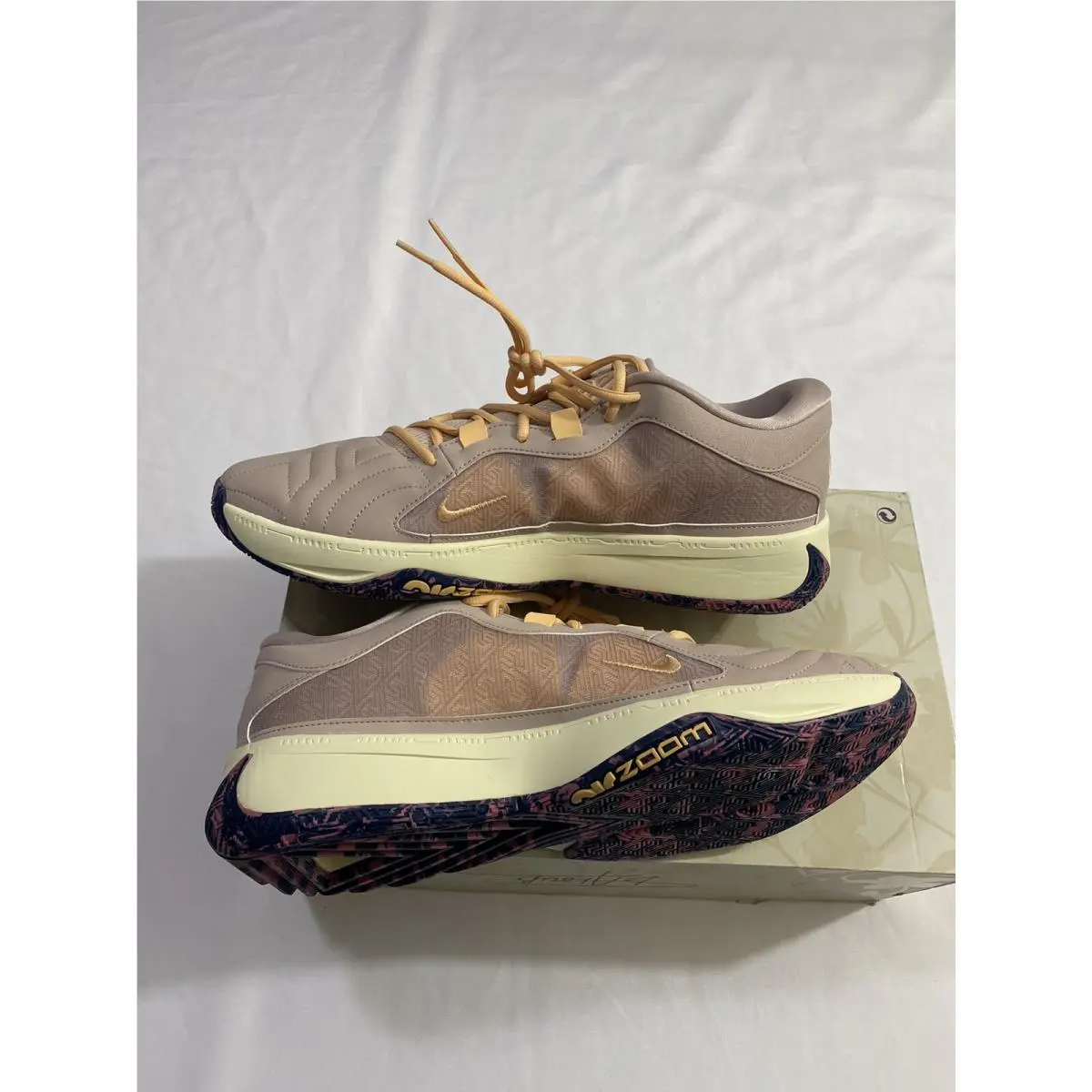 Nike shoes - Nike Zoom Freak - Zoom Freak - DX4985-200 - Beige (UPC: 0196969108007) 2