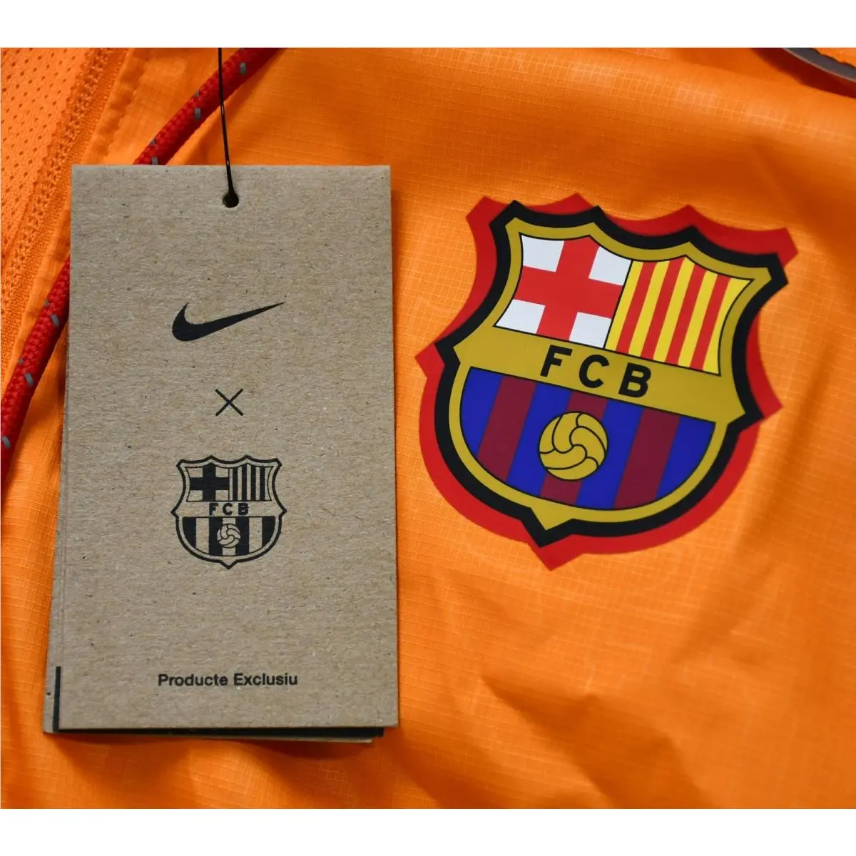 Nike clothing - Nike FC Barcelona - Barcelona - DH7831-836 - Orange 3