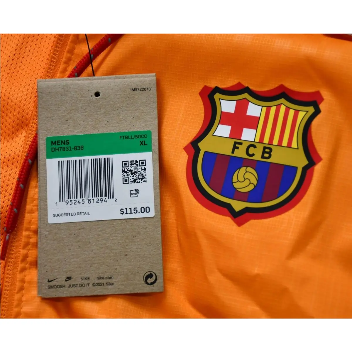 Nike clothing - Nike FC Barcelona - Barcelona - DH7831-836 - Orange 4