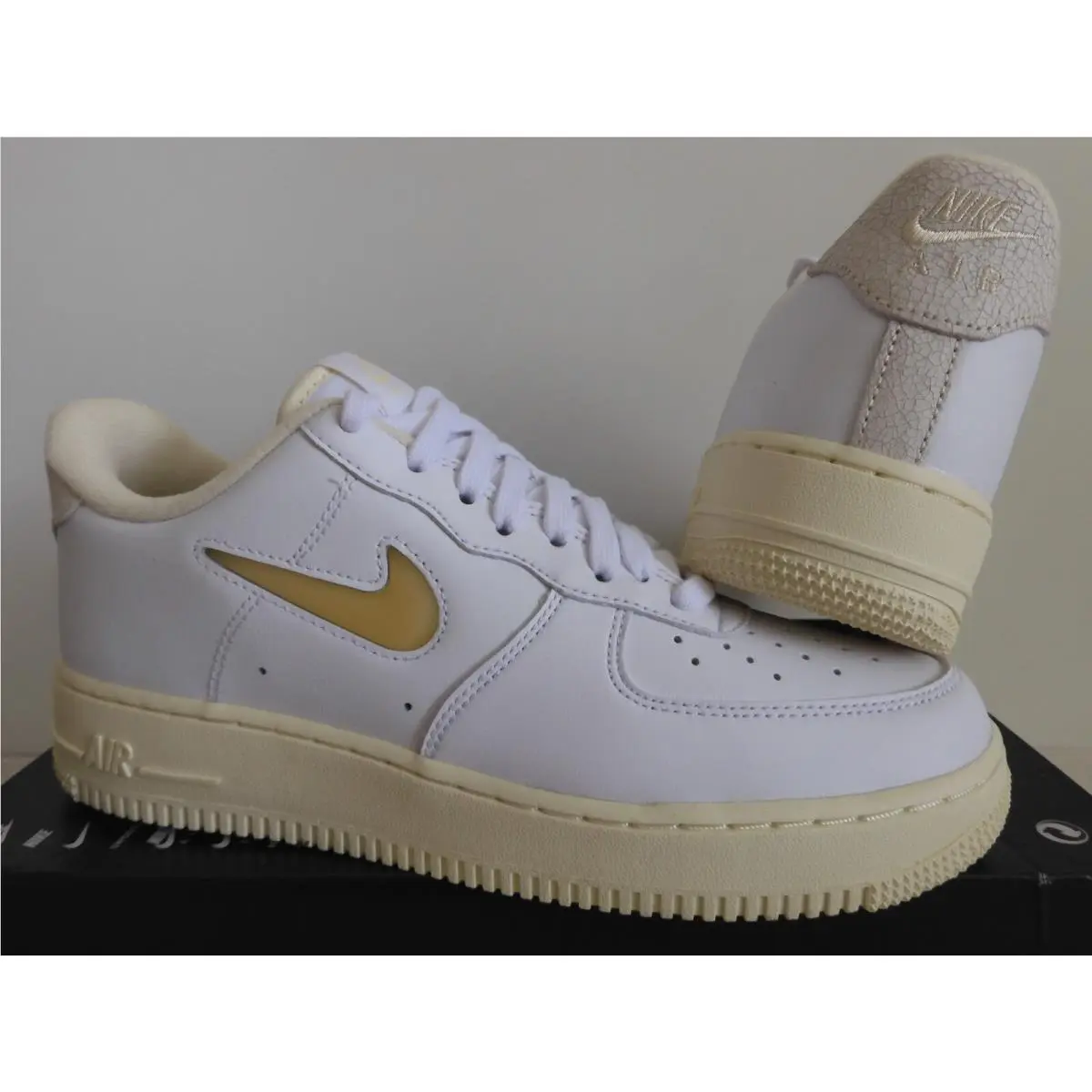 Nike shoes - Nike Air Force 1 - Air Force - DC8894 100 - White 0