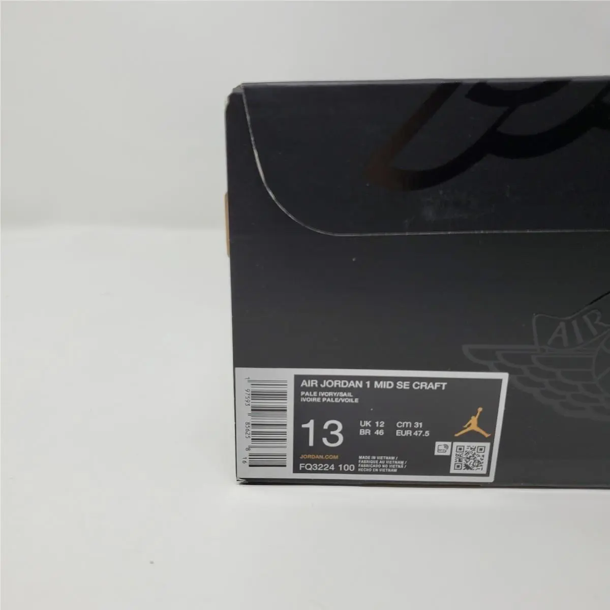 Nike shoes - Air Jordan 1 Mid SE - FQ3224-100 - White 9