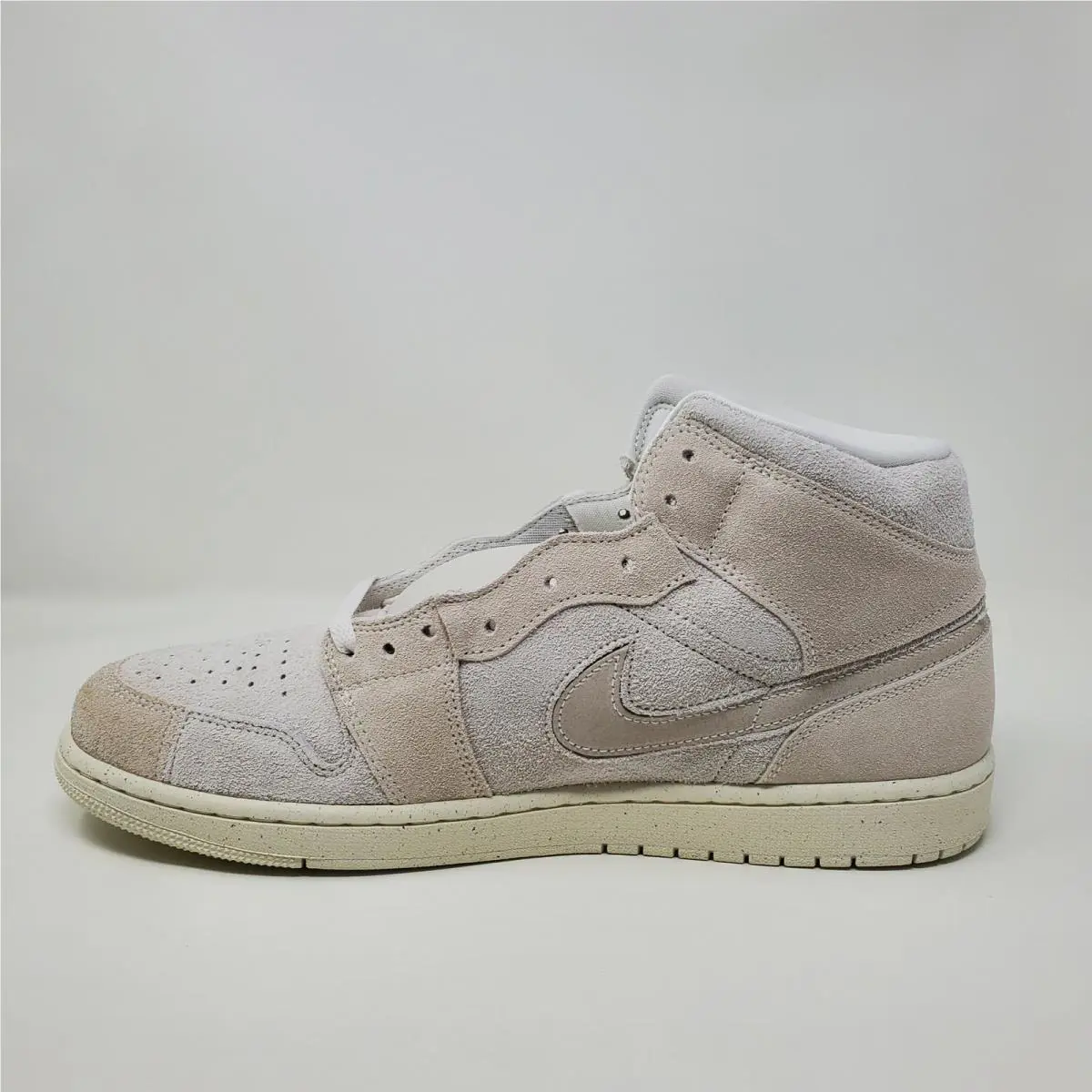 Nike shoes - Air Jordan 1 Mid SE - FQ3224-100 - White 7