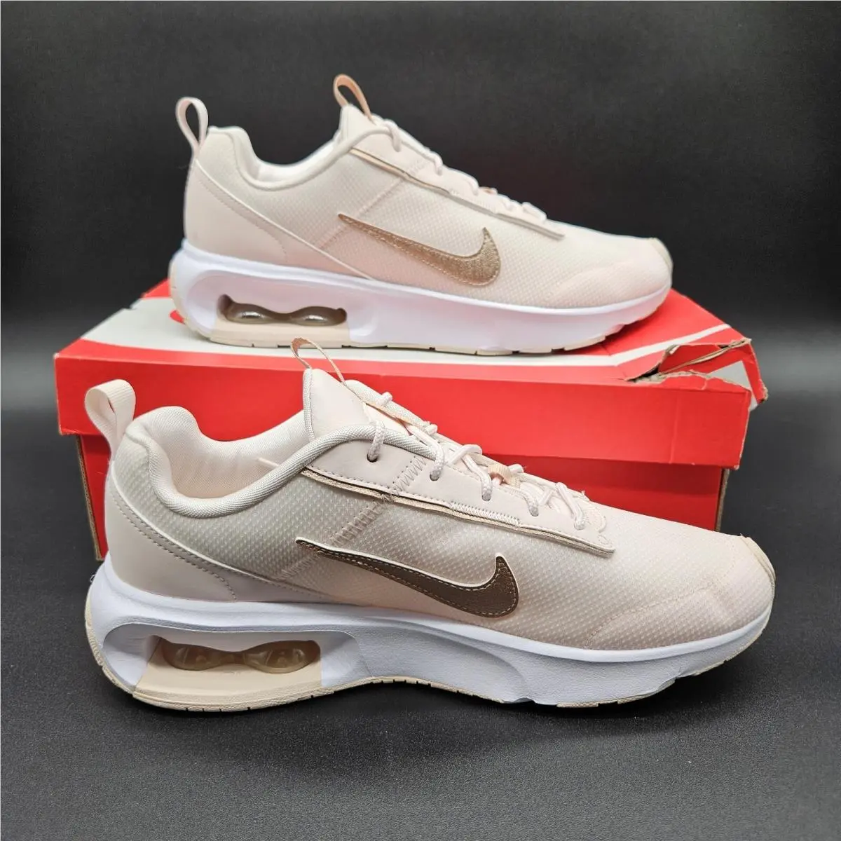 Air Max Womens 11 Interlock Lite Sneakers Lace Up Shoes Light Soft Pink by Nike