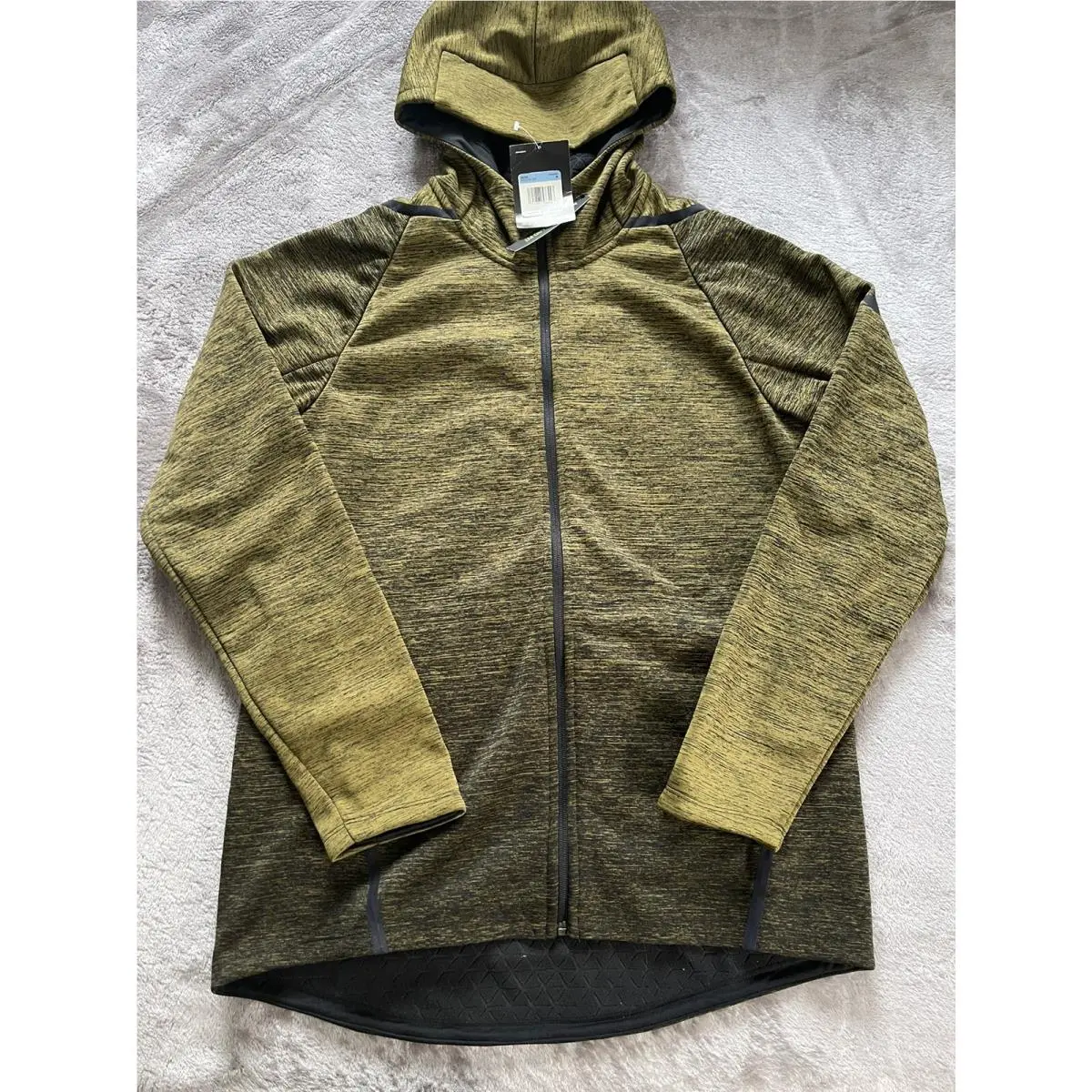 Nike clothing - Therma Sphere - Therma Sphere - 932038395 - Green (UPC: 0191887538448) 1
