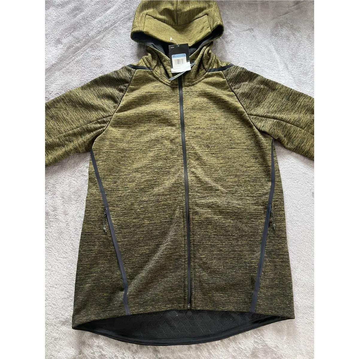 Nike clothing - Therma Sphere - Therma Sphere - 932038395 - Green (UPC: 0191887538448) 2