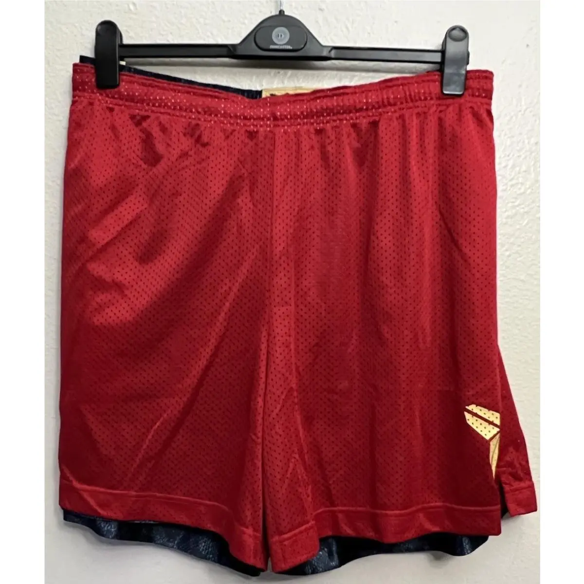 Nike clothing - Nike Kobe Standard Issue Reversible Basketball Shorts - FZ0932-475 - Dark Obsidian (UPC: 197596454369) 4