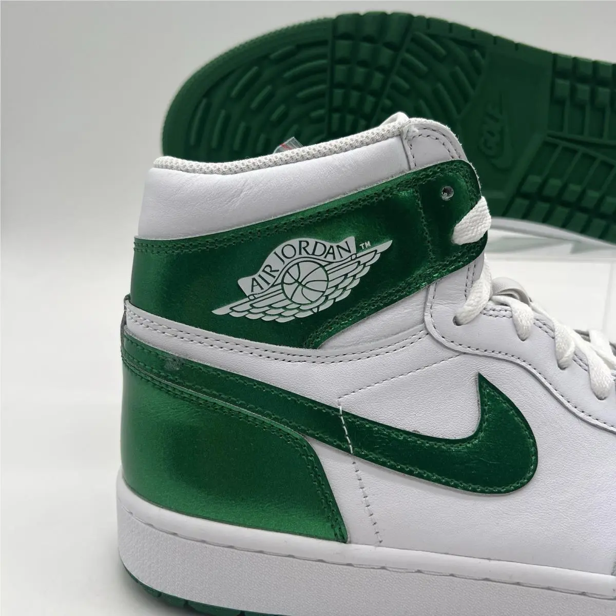 Nike shoes - Nike Air Jordan 1 - Air - DQ0660-130 - White 1