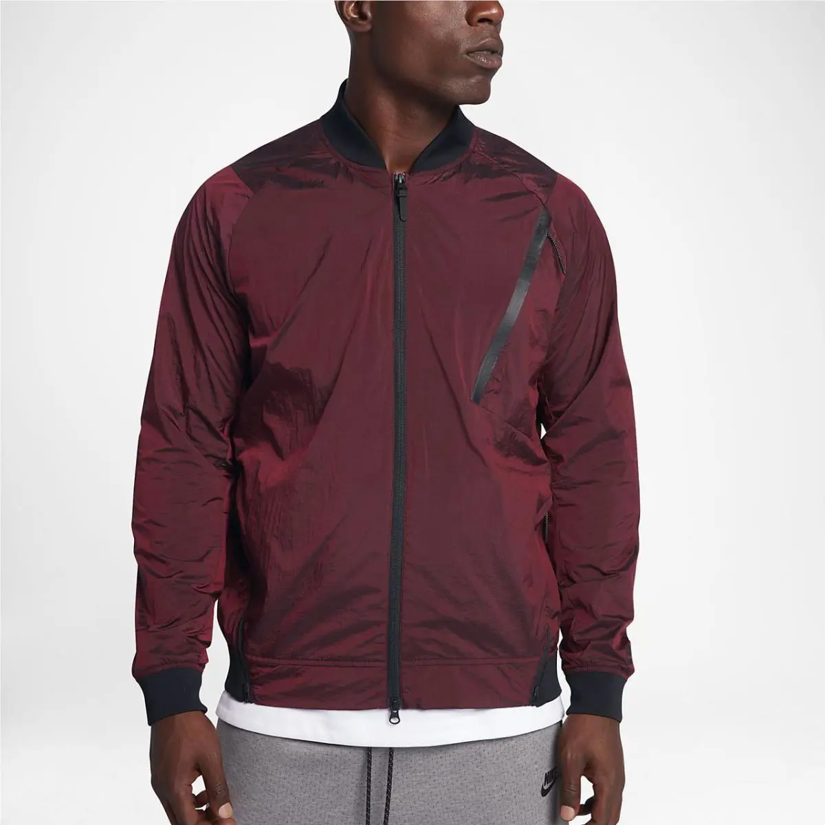 Nike clothing - 832190-677 - 832190-677 - Team Red/Black (UPC: 666032984963) 1