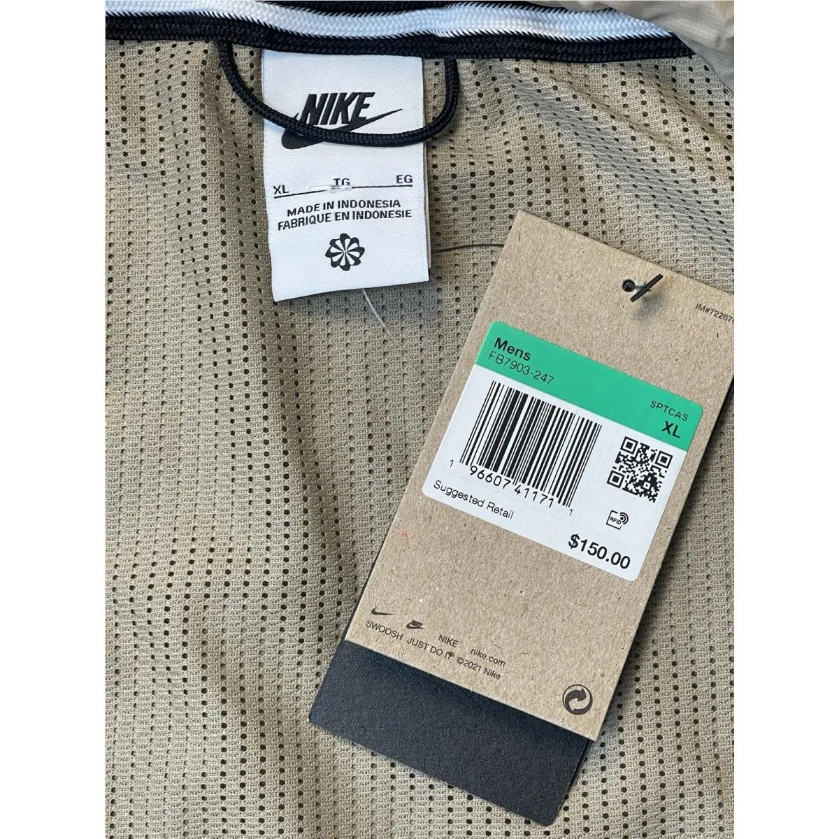 Nike clothing - Nike Tech Woven N24 - Tech Woven - FB7903-247 - Brown 5