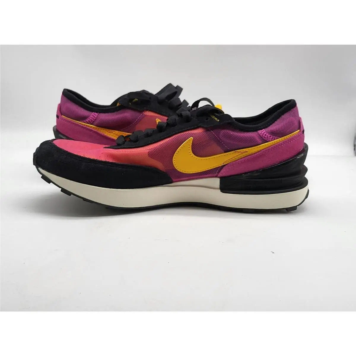 Nike shoes - Nike Waffle One - Waffle One - DC0481 600 - Pink 1