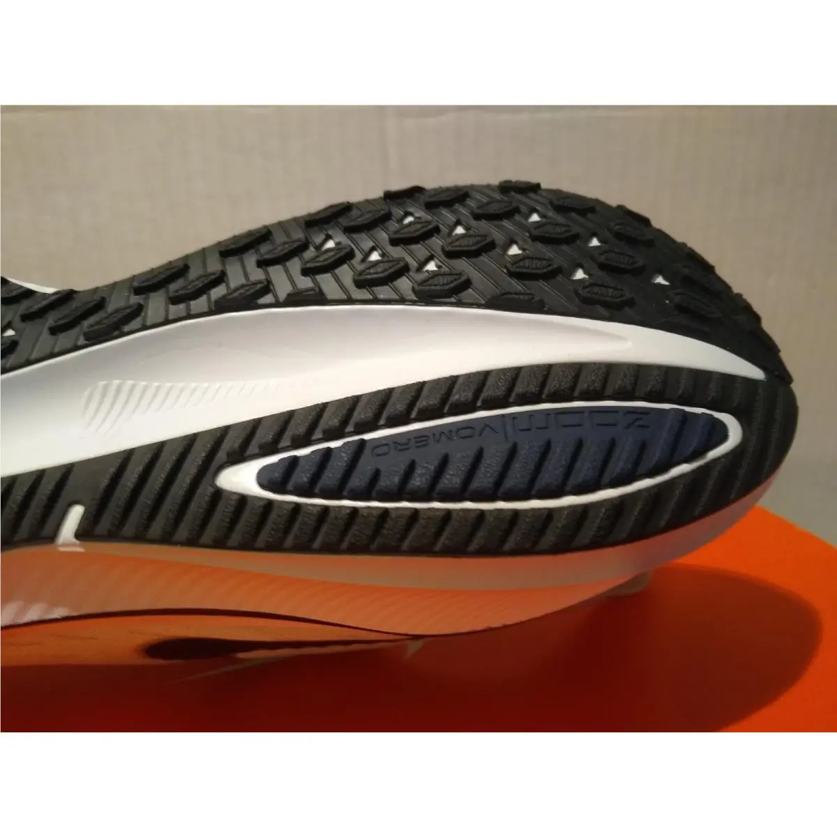 Nike shoes - Nike Air Zoom Vomero - Air Zoom Vomero - CW9020-100 - Silver/White/Navy, Manufacturer: Pure Platinum/College Navy 5