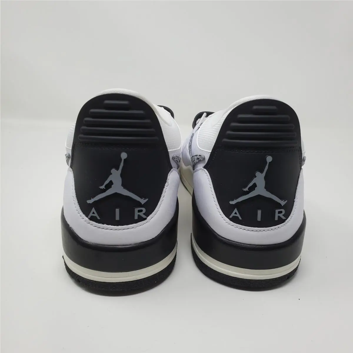 Nike shoes - Jordan Legacy 312 - Legacy - CD7069-110 - White 1