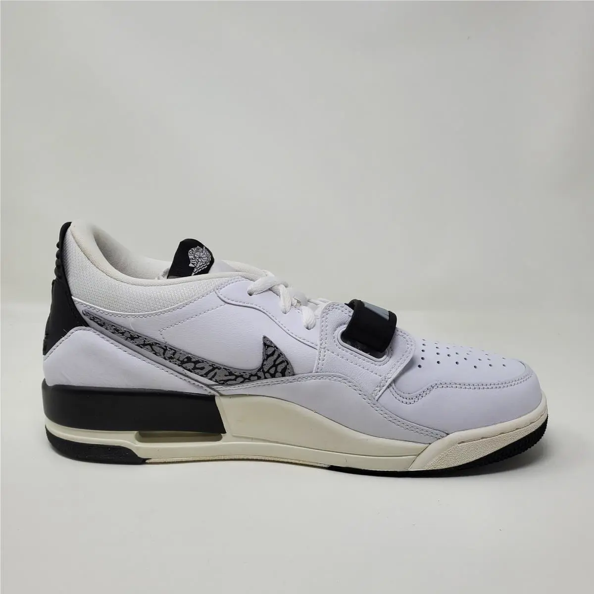 Nike shoes - Jordan Legacy 312 - Legacy - CD7069-110 - White 4