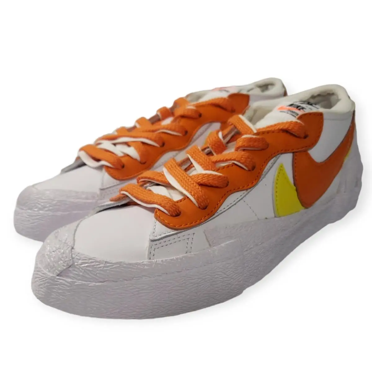 Nike Blazer Low Sacai White Magma Orange Men`s Size 7 Women`s 8.5 UK 6 - White