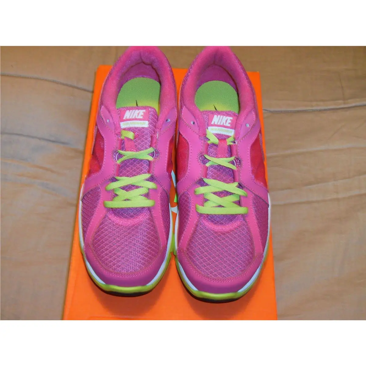 Nike shoes - Pink/Lime 2
