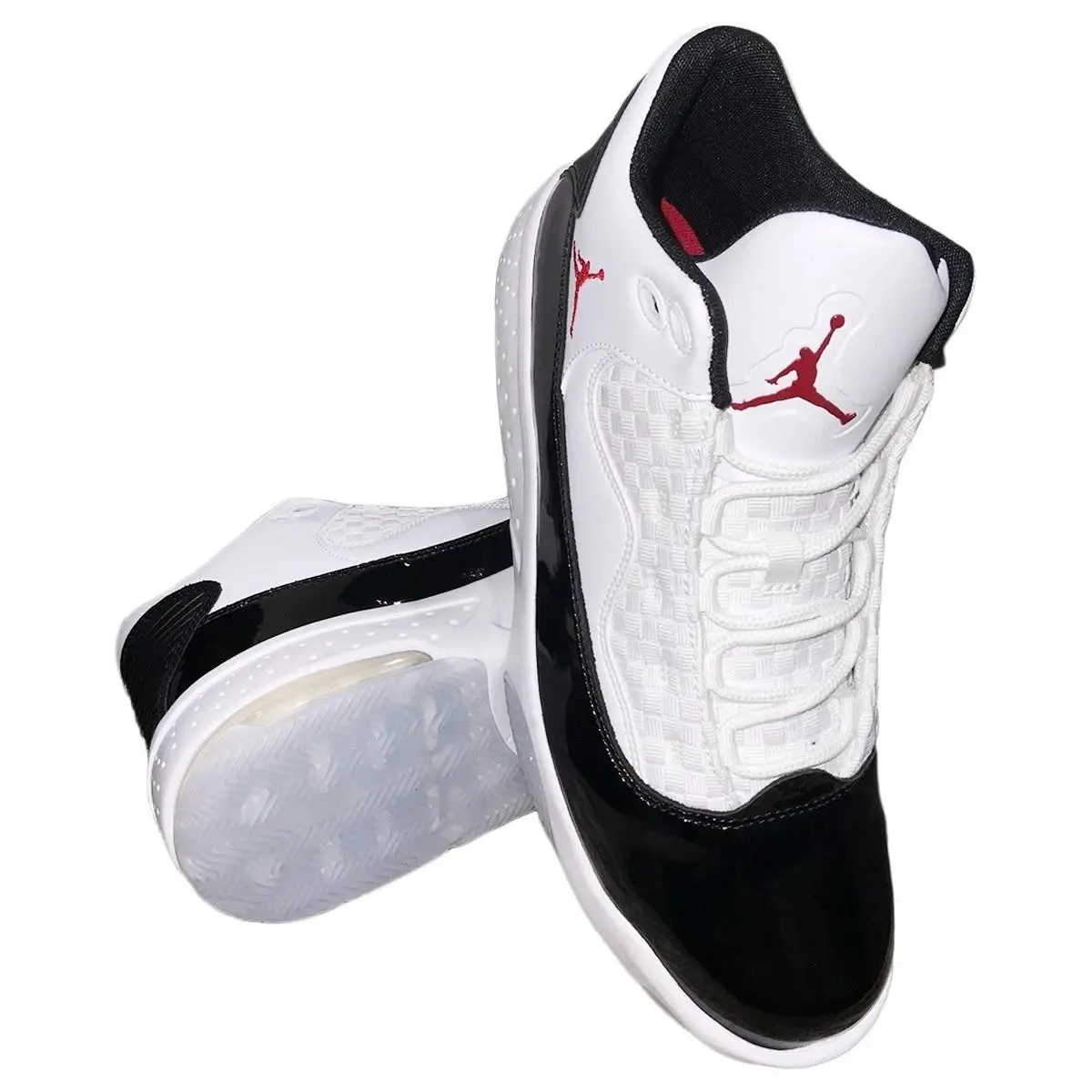 Nike Air Jordan Max Aura 2 Men`s White Sneakers Shoes Size 11 - White