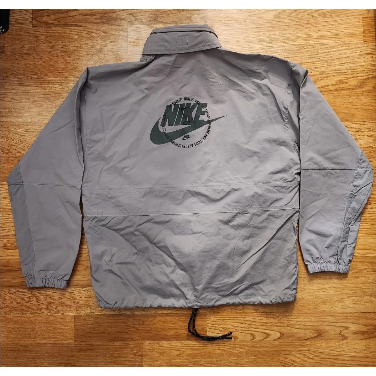 Nike clothing - LIGHT PURPLE (UPC: 196150288150) 0