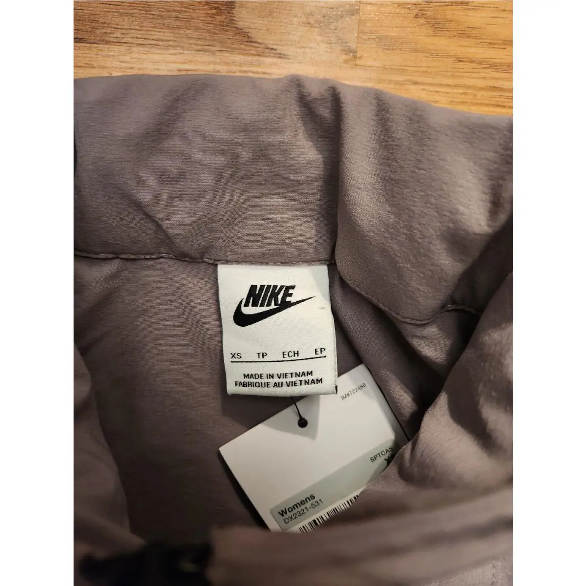Nike clothing - LIGHT PURPLE (UPC: 196150288150) 1