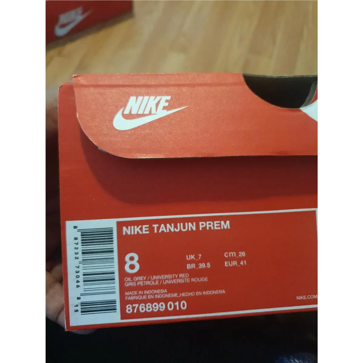 Nike shoes - nike - 876899010 - Gray, Manufacturer: Red, Oil Gray (UPC: 887232730468) 4