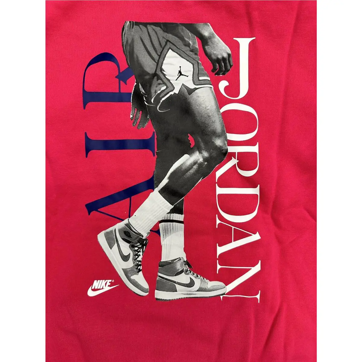 Nike clothing - Pink (UPC: 195244662142) 4