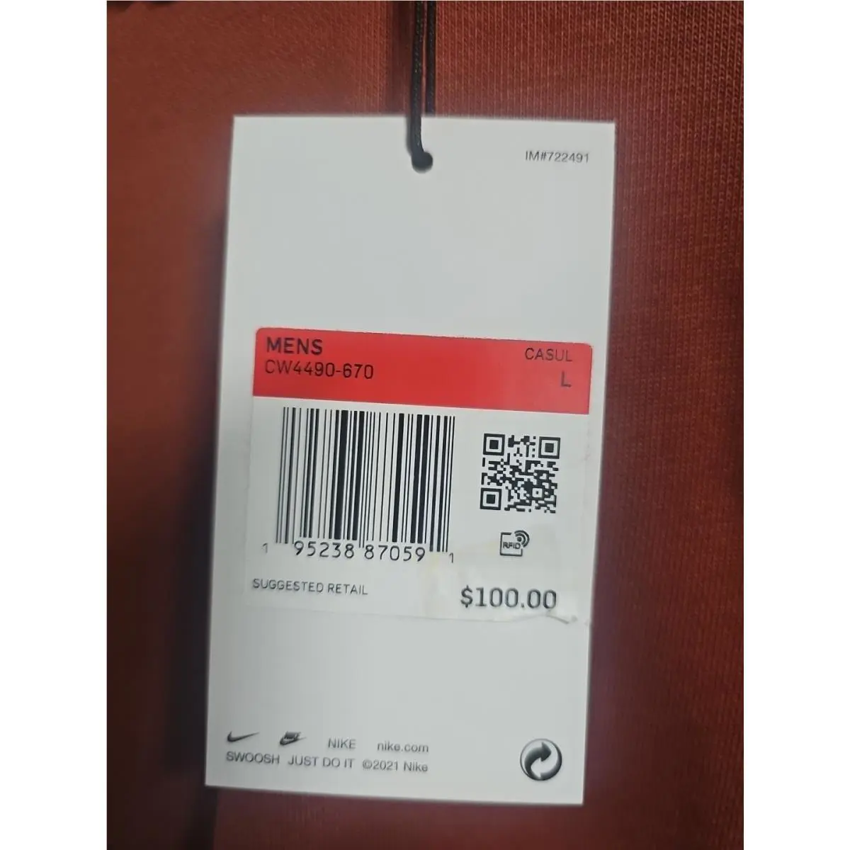 Nike clothing - Red (UPC: 195238870591) 1