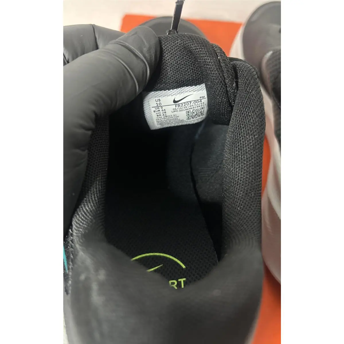 Nike shoes - Nike Revolution - Revolution - FB2207-004 - Black 6