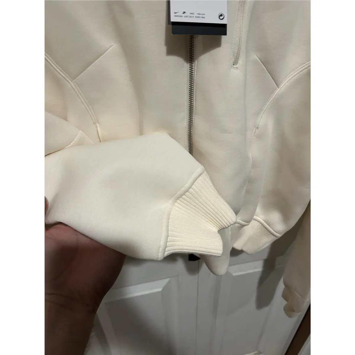 Nike clothing - FB8692-133 - FB8692-133 - Ivory 1