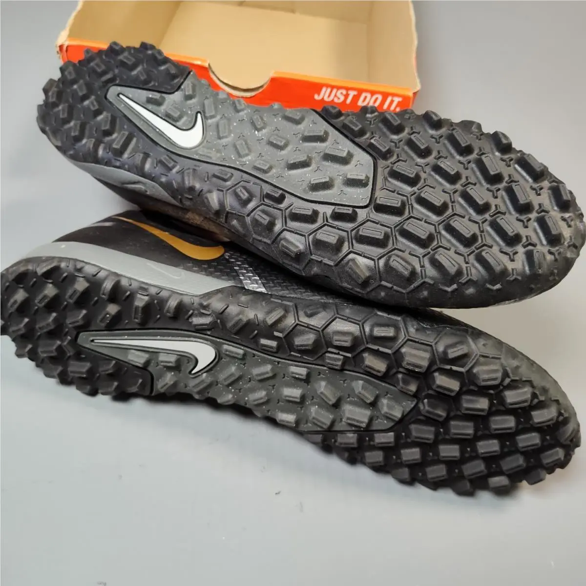 Nike shoes - Nike Phantom GT2 Academy - Phantom Academy - DC0802-001 - Black 2