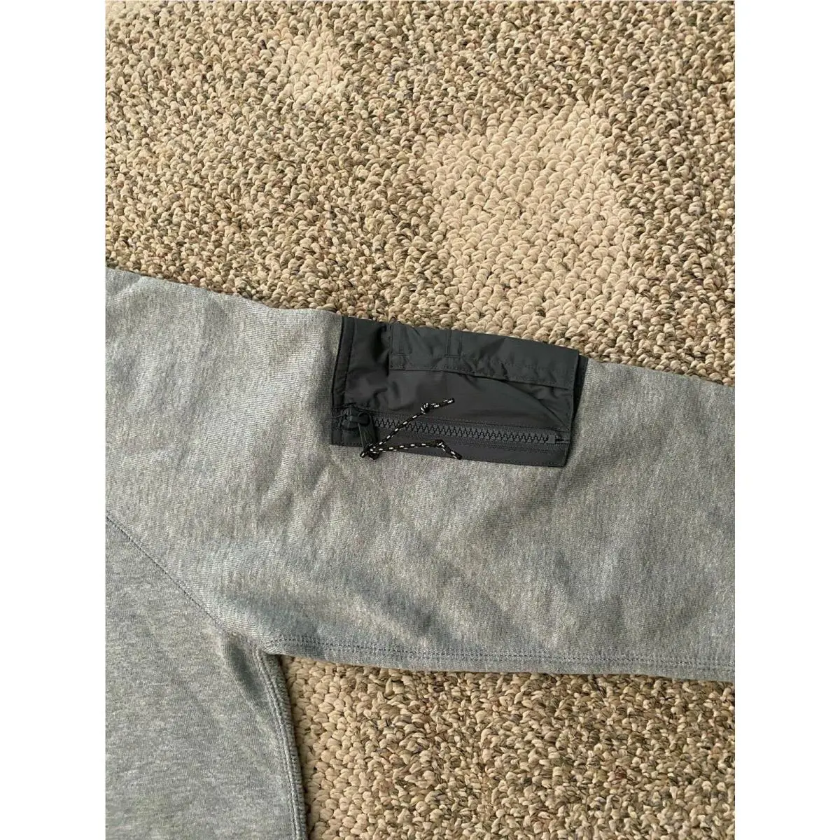 Nike clothing - Gray (UPC: 194494506480) 0