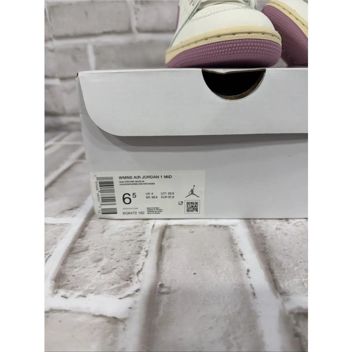 Nike shoes - Air Jordan 1 - Air - BQ6472-162 - Ivory 0