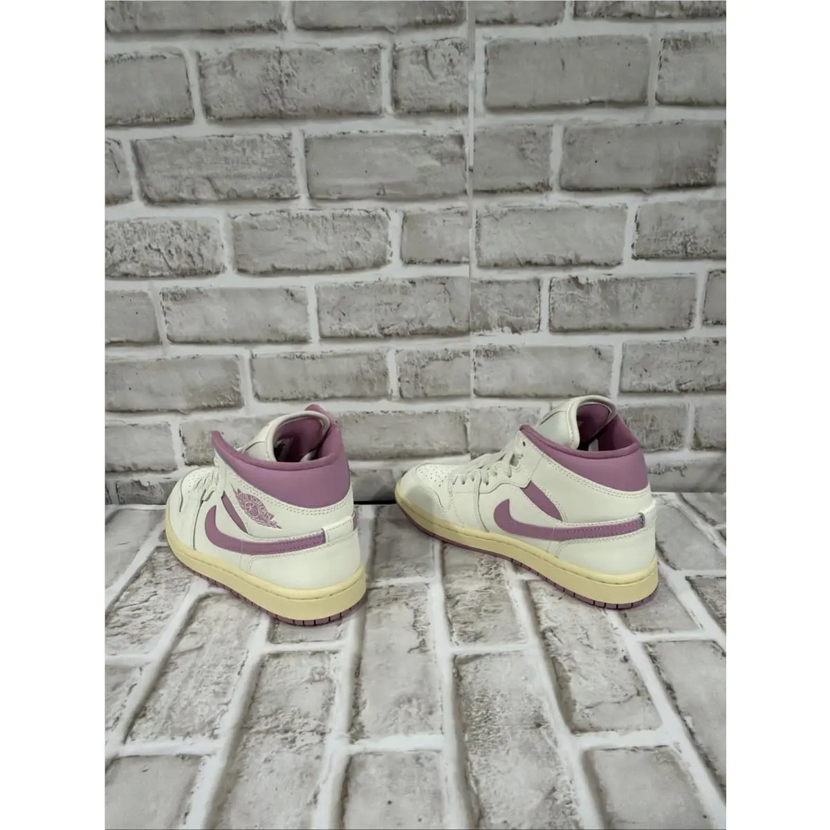 Nike shoes - Air Jordan 1 - Air - BQ6472-162 - Ivory 5