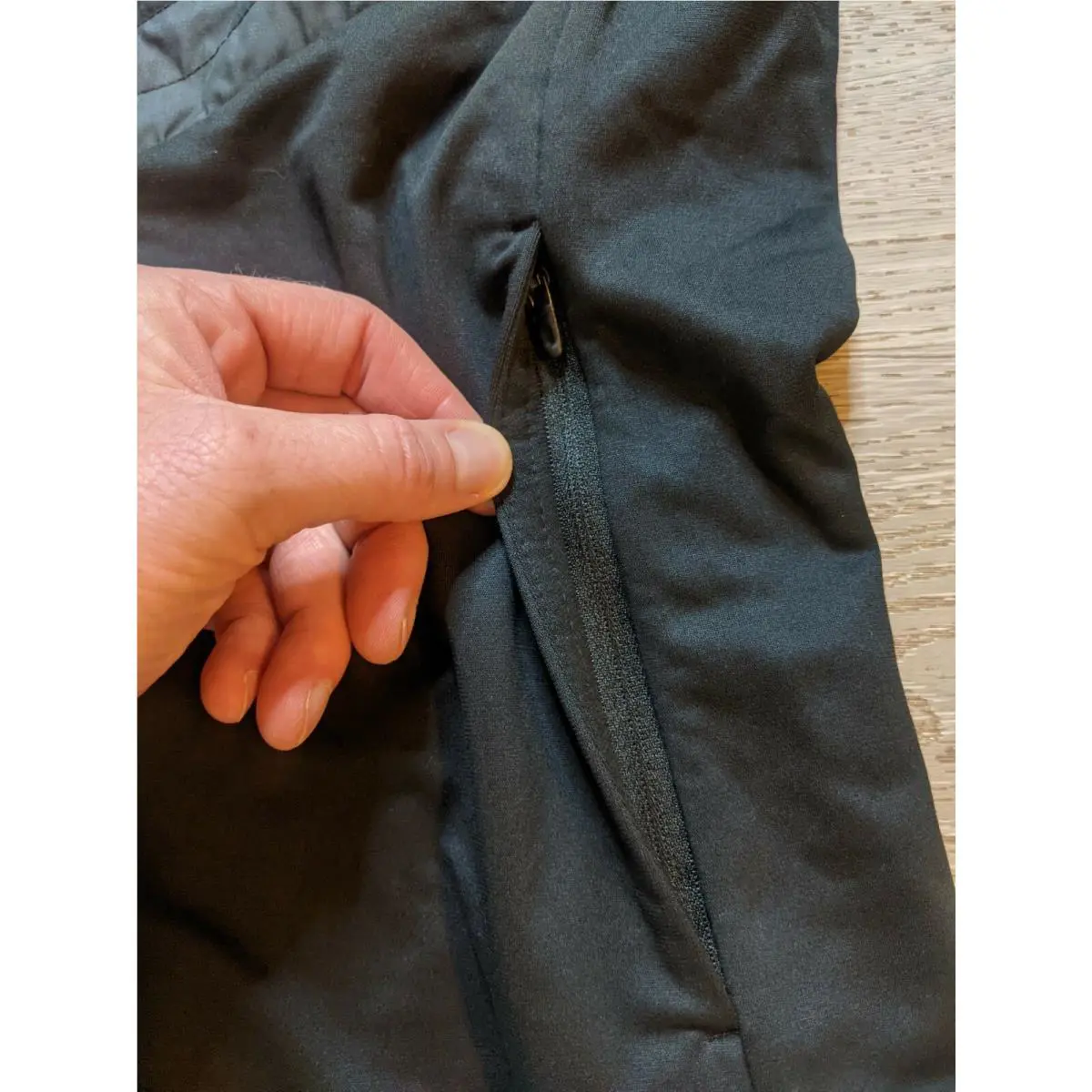Nike clothing - Black (UPC: 194493478528) 3