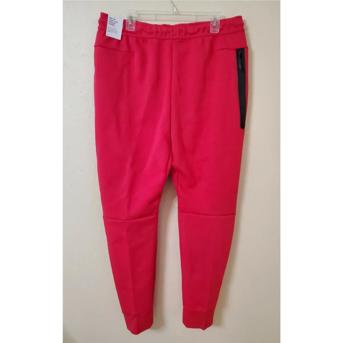 Nike clothing - Sportswear Tech - Sportswear Tech - Very Berry, Pomegranate, Black 1