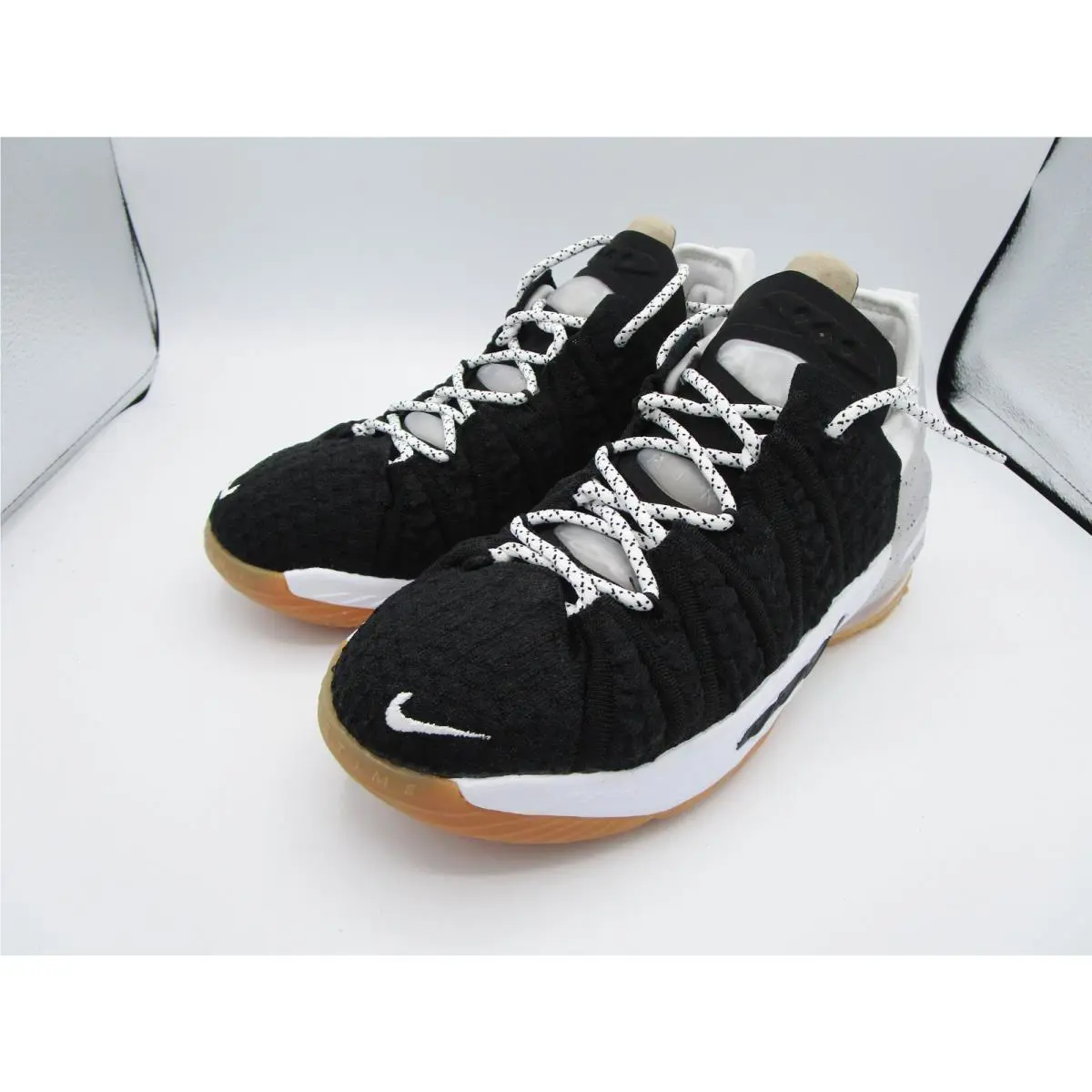 Nike shoes - Nike LeBron 18 - LeBron - Black 1