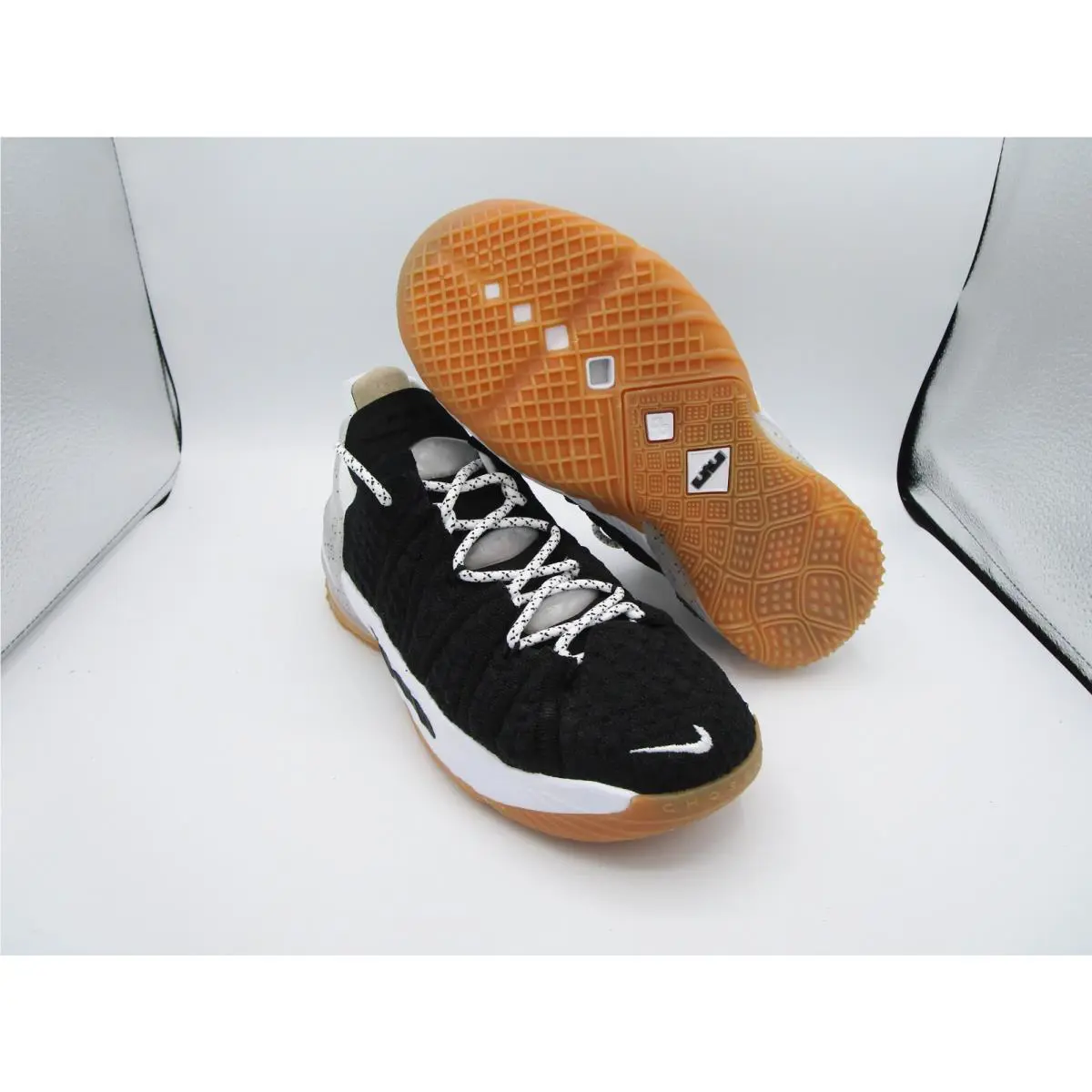 Nike shoes - Nike LeBron 18 - LeBron - Black 5
