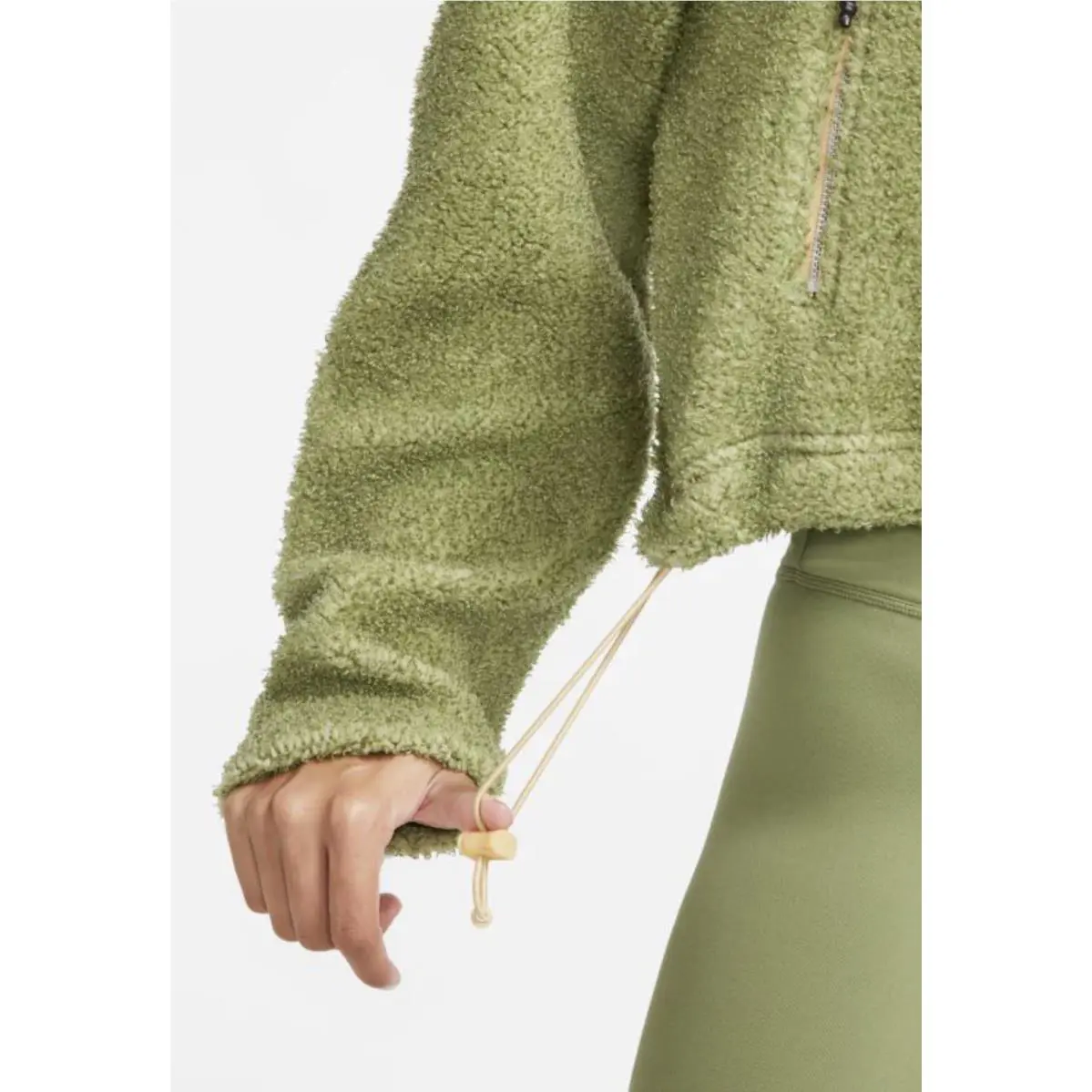 Nike clothing - Green (UPC: 195243285700) 1